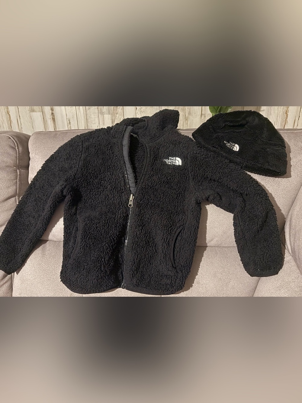 The North Face Kids Black Sherpa One-Piece Zip Hoodie and hat